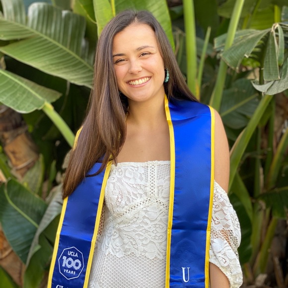 Meet your Posher, Isabel - Picture 1 of 1